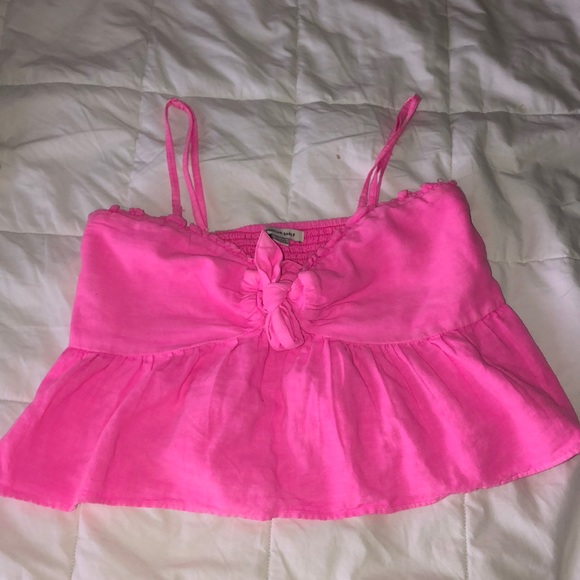 Ruffled too - Picture 1 of 4